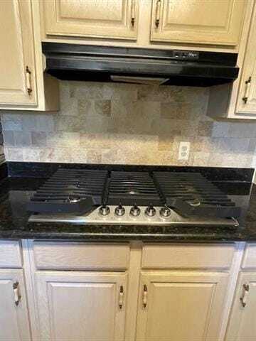 Building Photo - 1000 Rural St