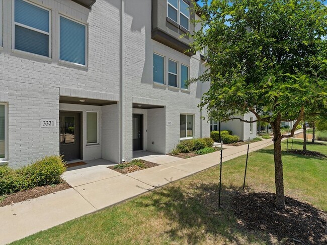 Building Photo - 3325 Norris St
