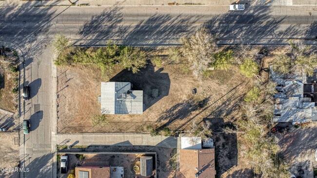 Building Photo - 580 Chula Vista St