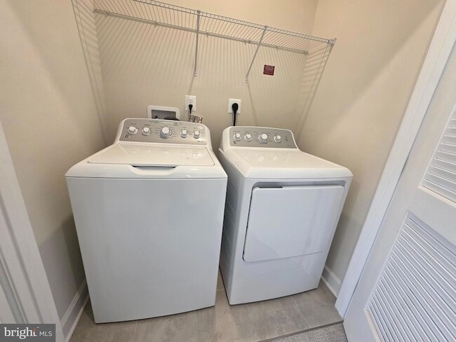 Building Photo - 1774 Ml Br Dr