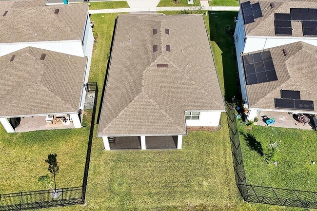 Building Photo - 10002 Brown Burrow St