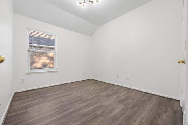 Building Photo - 3507 Palomar Valley Dr