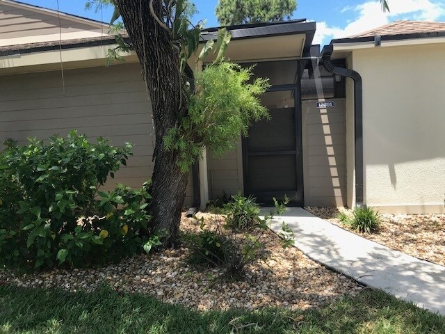 Building Photo - 13391 Fox Chapel Ct