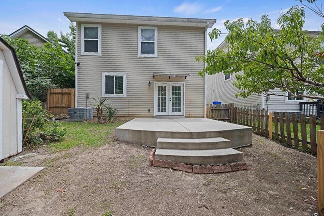 Building Photo - 8831 Kellum Dr