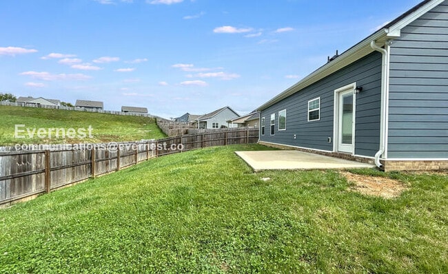 Building Photo - 1025 Echo Rdg Rd