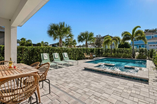 Building Photo - 7458 Gathering Dr