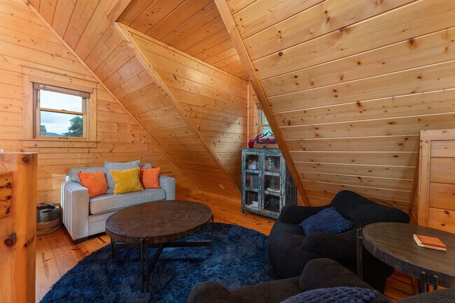 Building Photo - 191 Scenic Wolf Dr