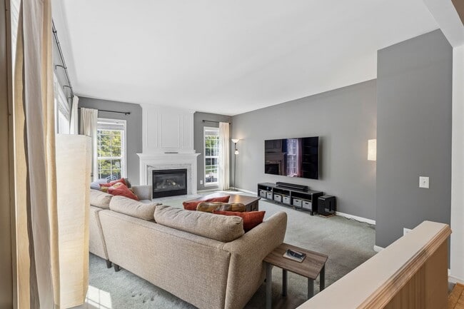Building Photo - Woods at Louviers Colonial - Available June 1