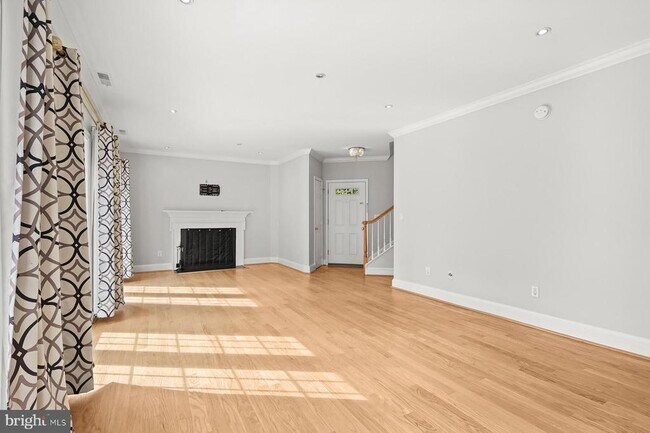Building Photo - 4305 Massachusetts Ave NW