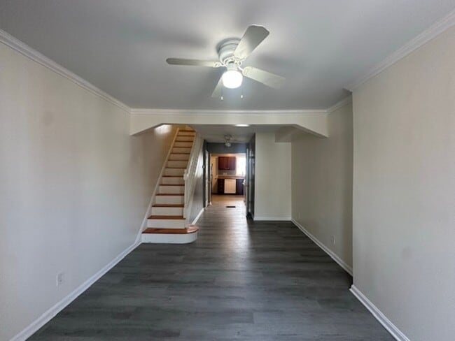 Building Photo - 1127 Cleveland St