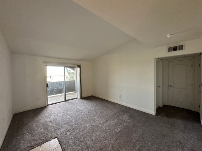 Building Photo - COPPER CANYON CONDO