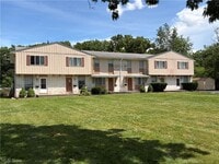 Building Photo - 672 Loomis Ave