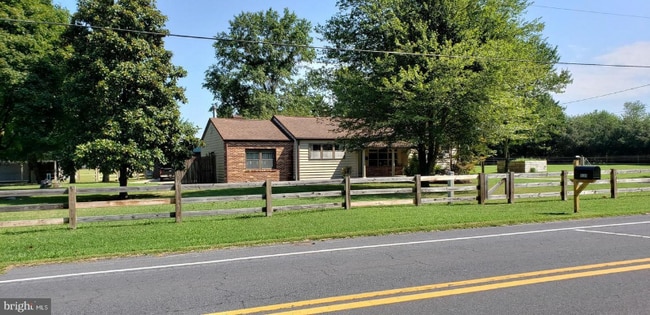 Building Photo - 16389 Fitzgeralds Rd