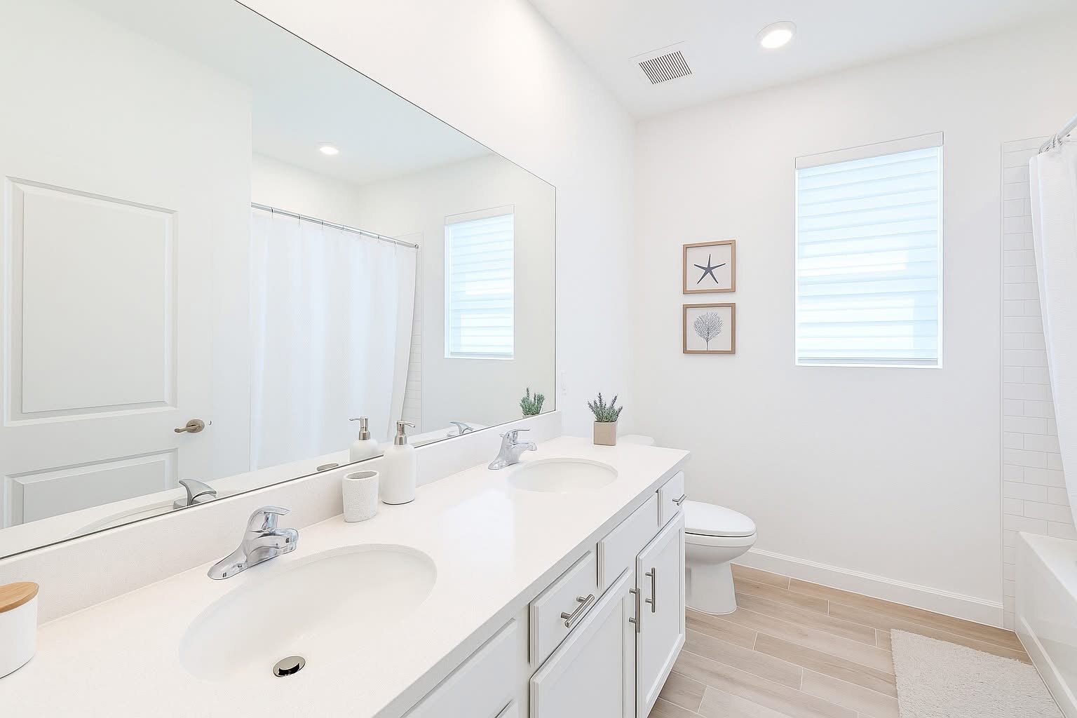 Building Photo - 14406 SW Skye Dr