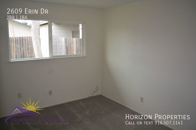 Building Photo - 2609 Erin Dr