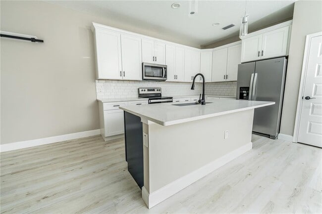 Building Photo - 1011 Johnston Rd SE