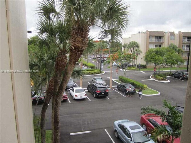 Building Photo - 7757 SW 86th St