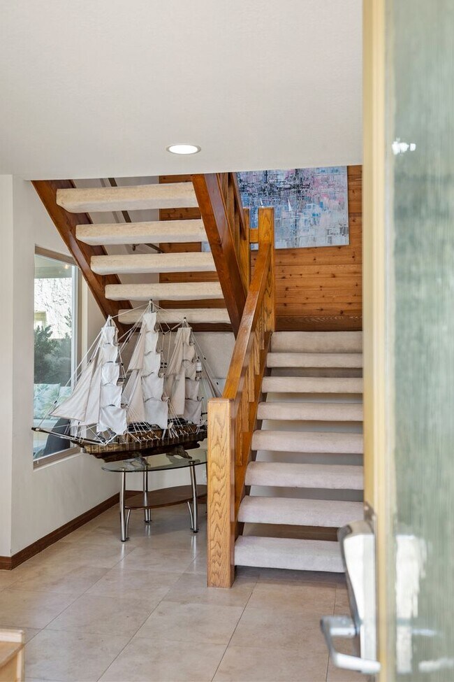 Building Photo - Mandalay Shores Beach| Home on Mandalay Be...