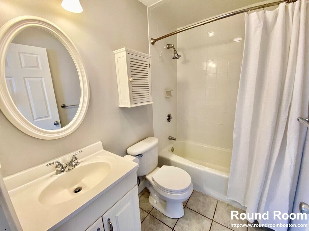 Building Photo - 7 Mortimer Pl