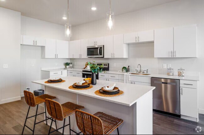 Building Photo - First 2 Month's Rent FREE