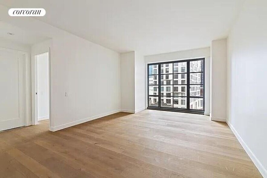 Building Photo - 211 Schermerhorn St