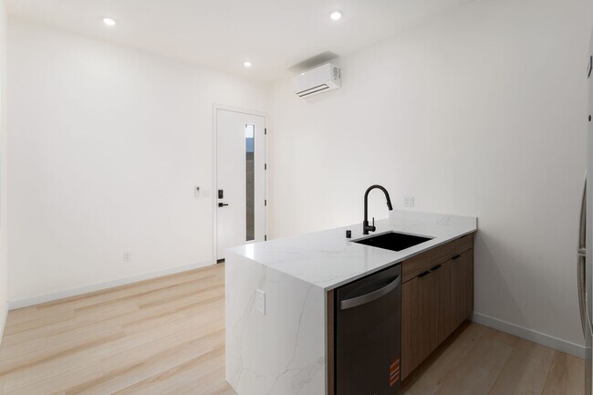 Building Photo - Private yard, Luxurious New Build, Laundry and MORE