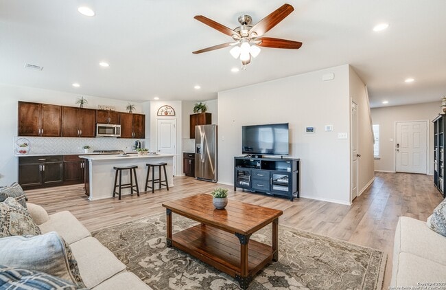 Building Photo - 2946 Wolfcreek