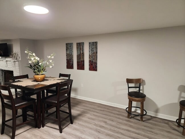 Building Photo - 1215 Trotwood Ave