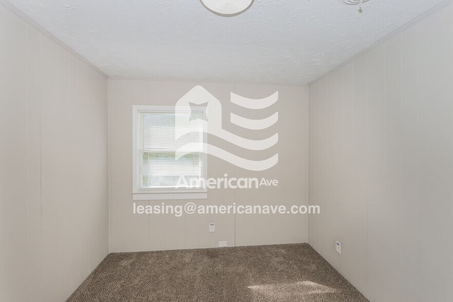 Building Photo - 1676 Hurley Cir