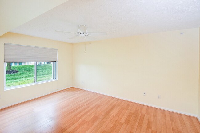 Building Photo - 6791 Cloudscape Way