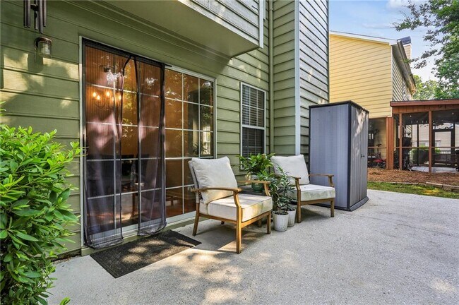 Building Photo - 4284 Cabretta Dr