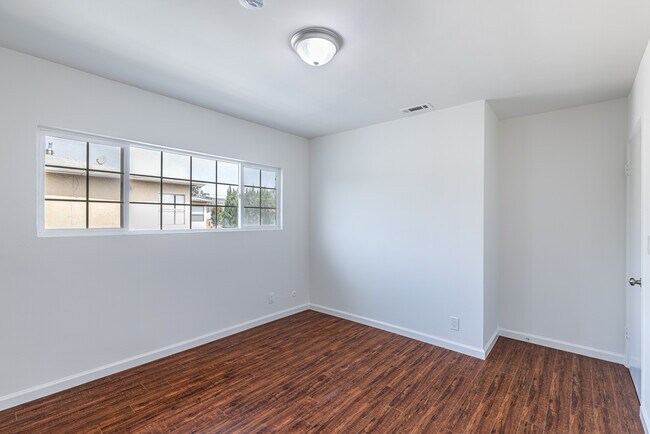 Building Photo - 8645 Hervey St