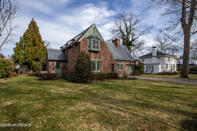 Building Photo - 3 Monmouth Ave