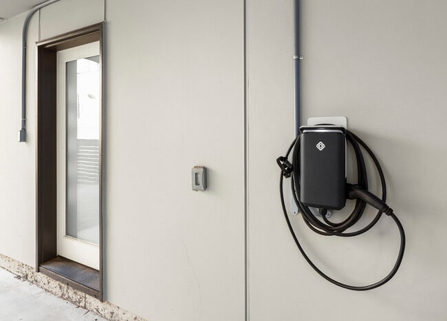 Building Photo - 2222 NW 62nd St