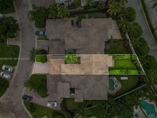 Building Photo - 896 Spinnaker Dr