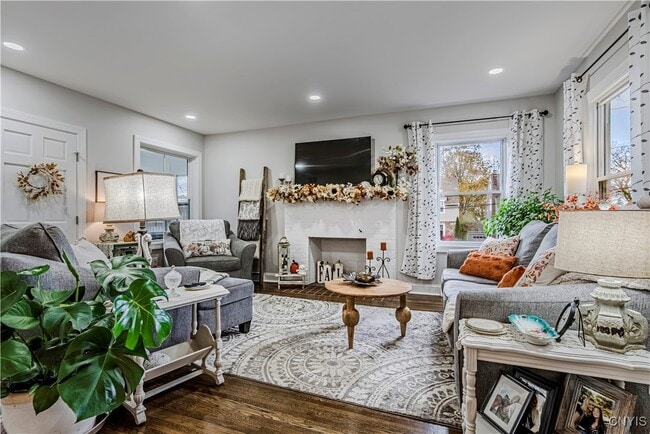 Building Photo - 58 Ballantyne Brae