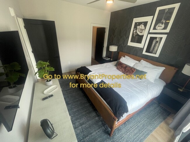 Building Photo - Nashville - Furnished 2-Bedroom Condo