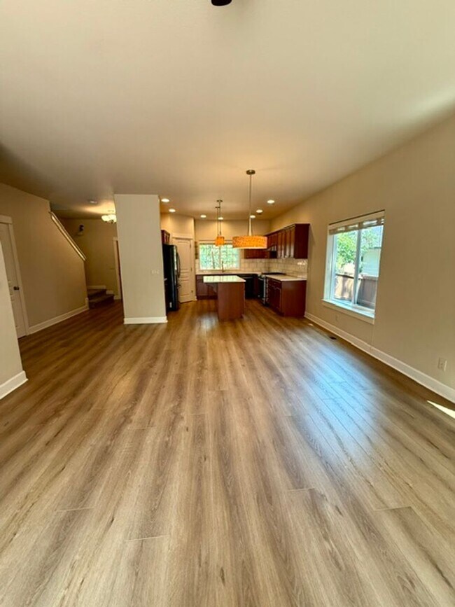 Building Photo - 20441 Aberdeen Dr