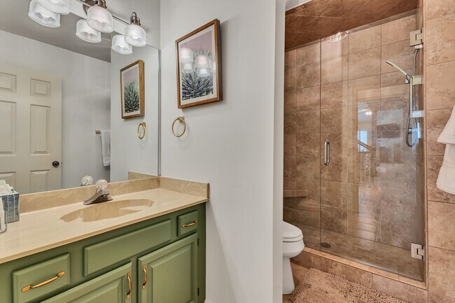 Building Photo - 224 Glenstone Cir