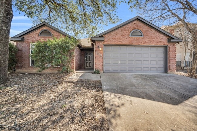 Building Photo - 408 Wolfe St