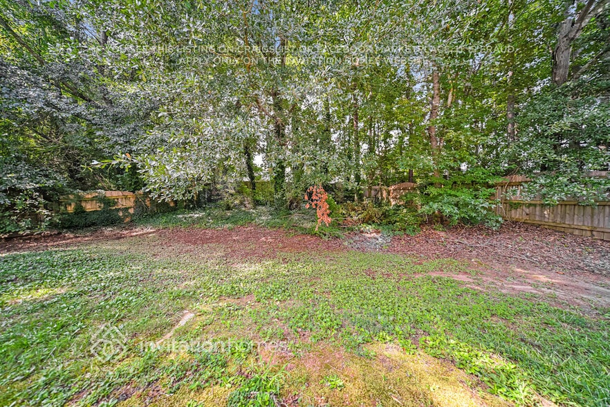 Building Photo - 783 Mesa Rd
