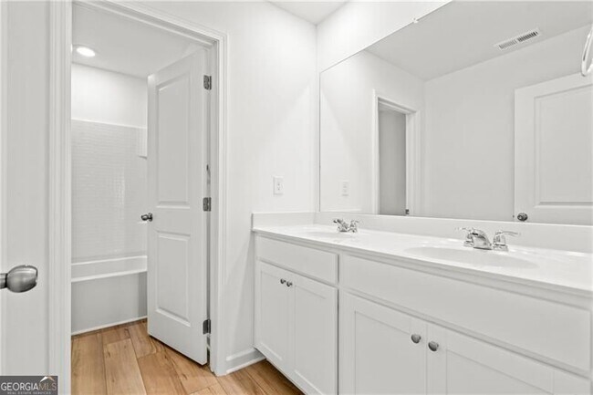 Building Photo - 1588 Hay Patch Ln
