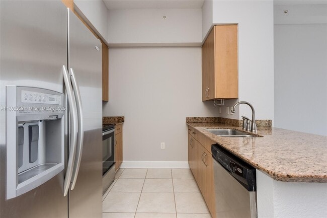 Building Photo - 1830 Radius Dr