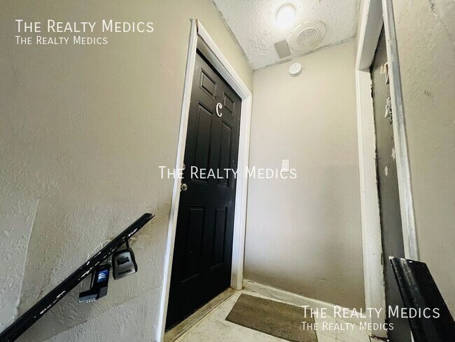 Building Photo - 2761 L B McLeod Rd