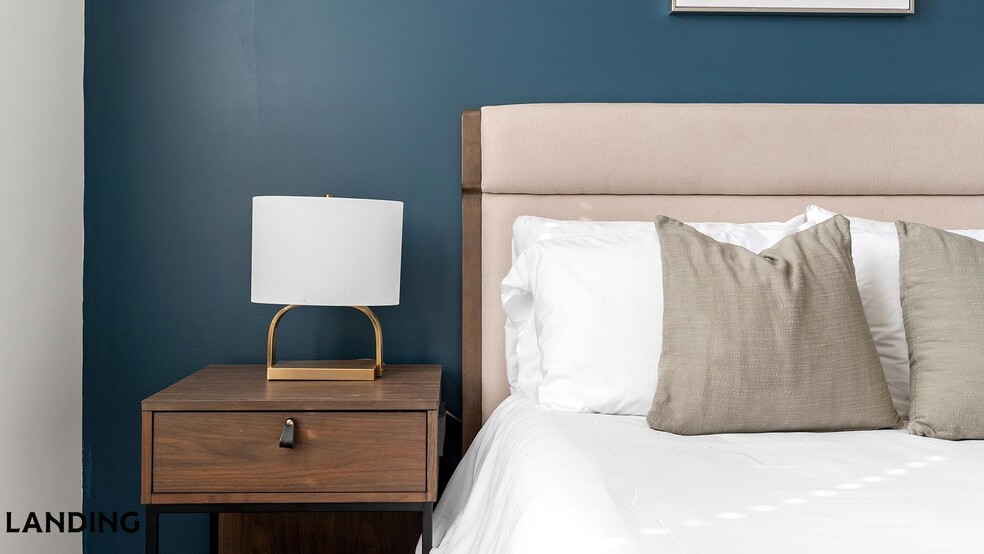 Building Photo - 3005 Chestnut Grv Ln