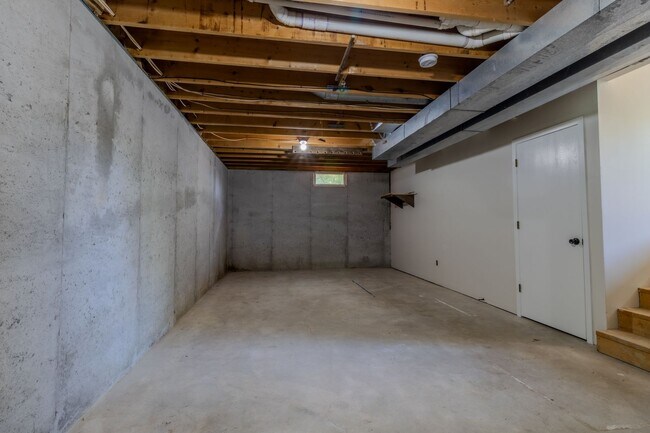 Building Photo - MF Fouch Rd-Duplex