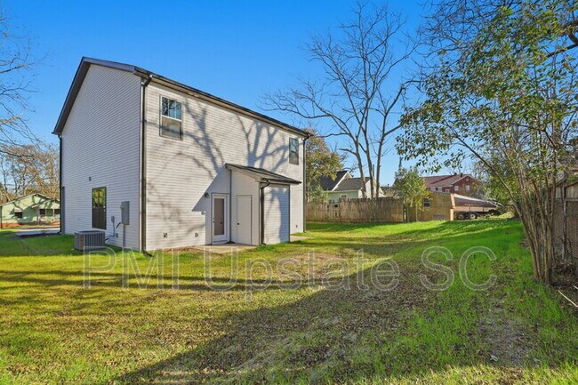 Building Photo - 109 Virginia Ave