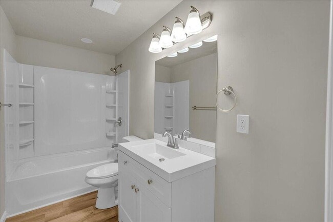 Building Photo - "Spacious 5-Bed, 3-Bath Home in Cedar City - 2964 Sq. Ft. of Comfort in Canyon Gate Subdivision! "