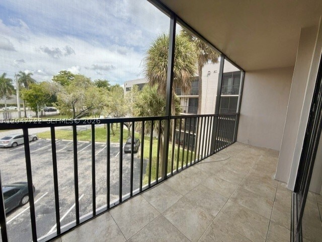 Building Photo - 8700 SW 133rd Ave