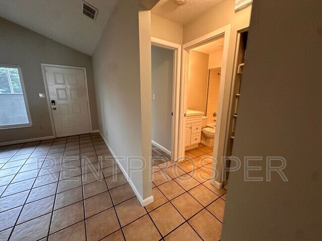 Building Photo - 10465 Riva Ridge Trail